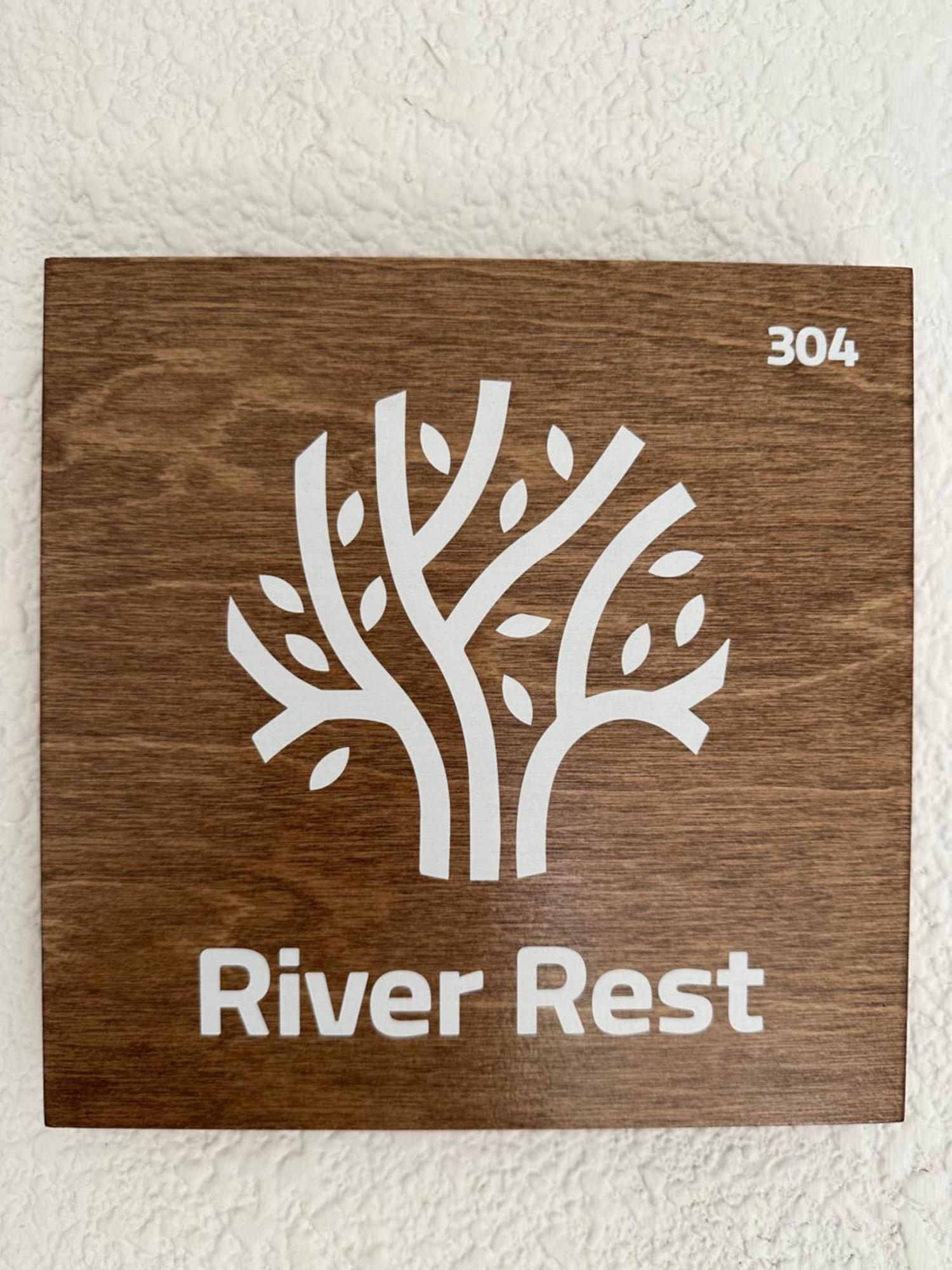 Riverest Hongdae Apartemen *